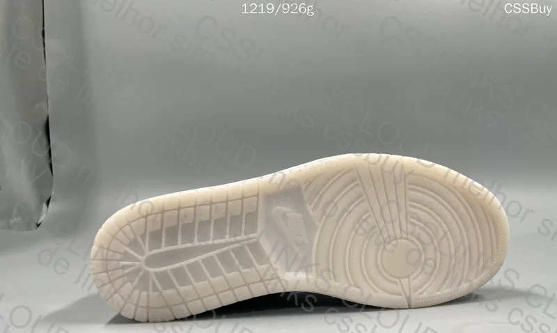 Jordan 1 low Diamond shorts 6