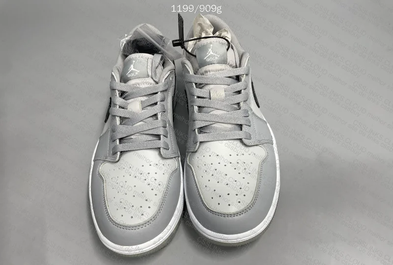 Jordan 1 Low Budget Dior 2