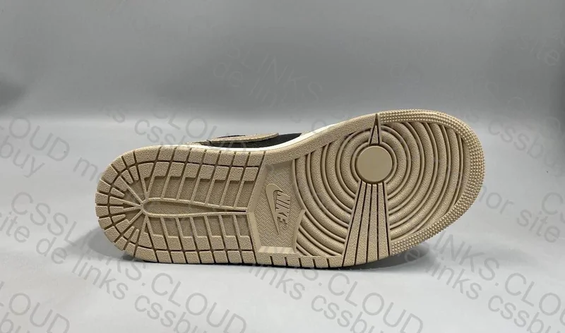 Jordan 1 Low OVO 6