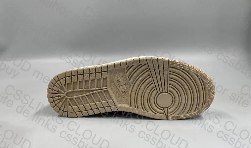 Jordan 1 Low OVO 7