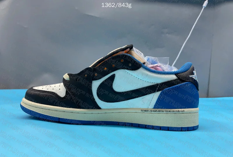 Jordan 1 Low Fragment 6