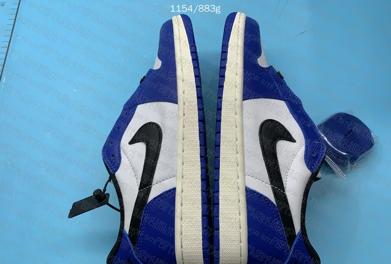 Jordan 1 Low Game Royal 2