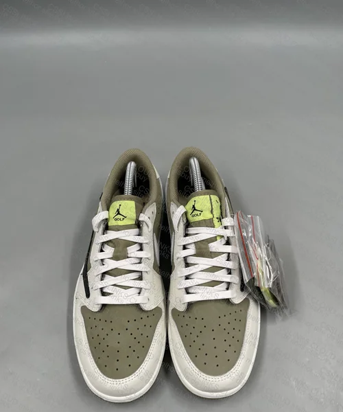 Jordan 1 low Golf x Travis scot FK