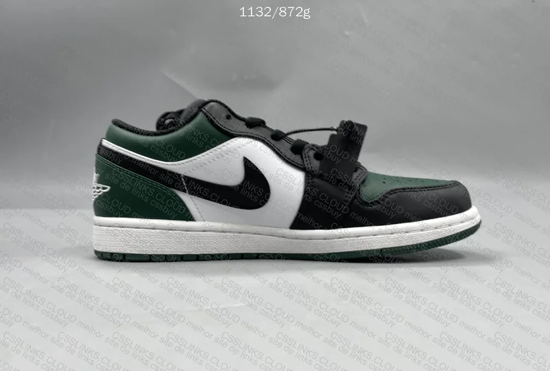 Jordan 1 Low Green Toe 4