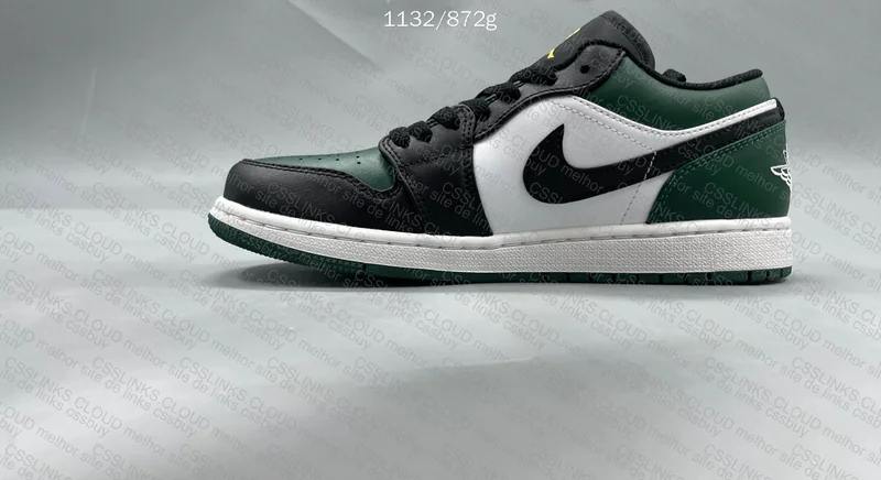 Jordan 1 Low Green Toe 8
