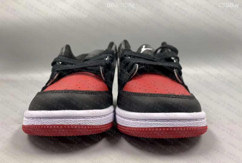 Jordan 1 Low Kids 3