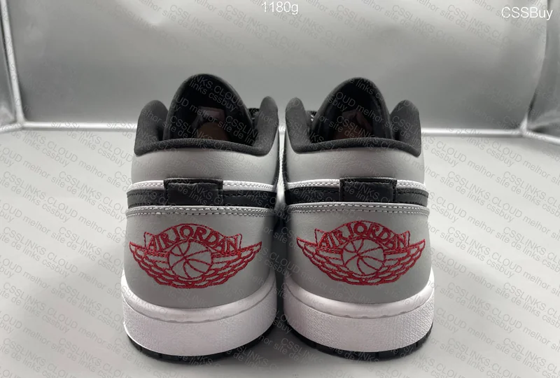 Jordan 1 Low "Light Smoke Grey"