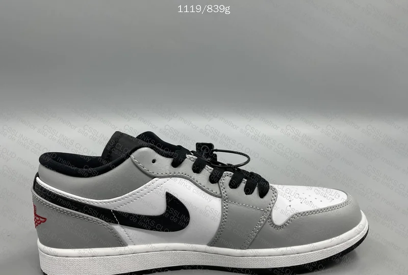 Jordan 1 Low Light Smoke Grey 3