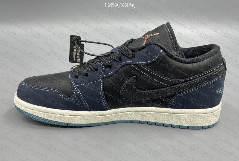 Jordan 1 Low "Midnight Navy" 5