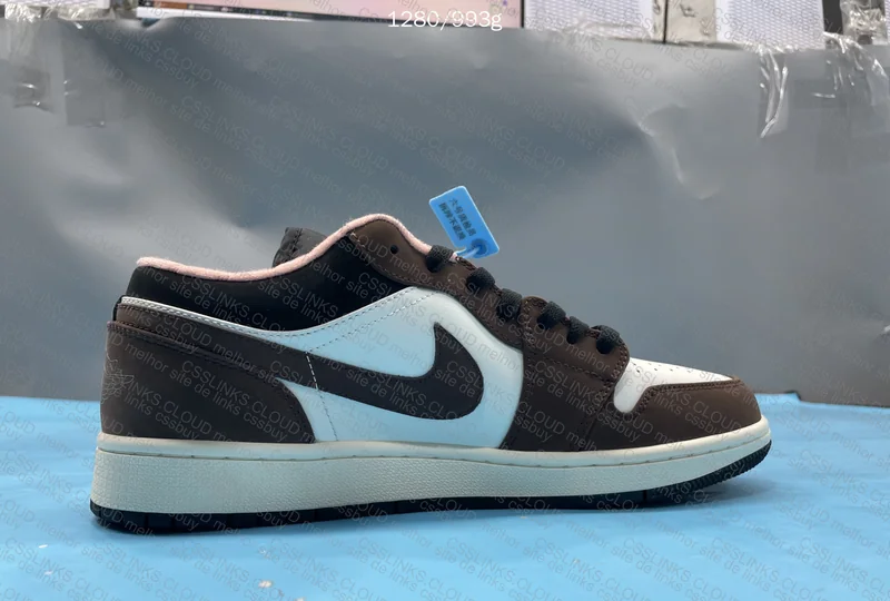 Jordan 1 low Mocha 10