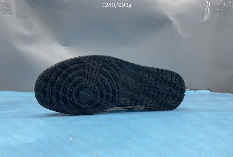 Jordan 1 low Mocha 6