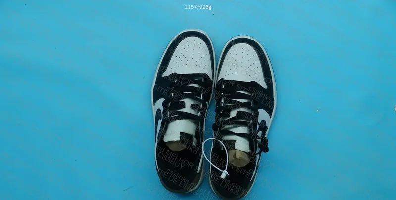 Jordan 1 Low Mocha 2