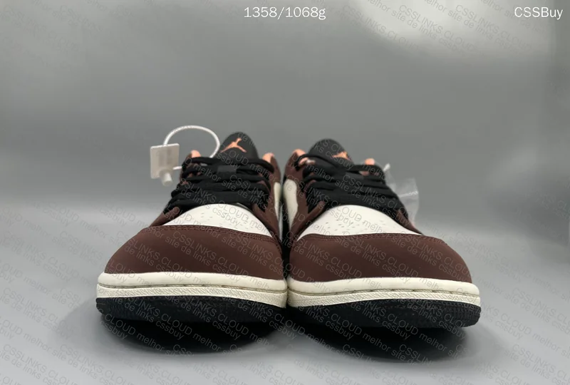 Jordan 1 Low Mocha DT 3