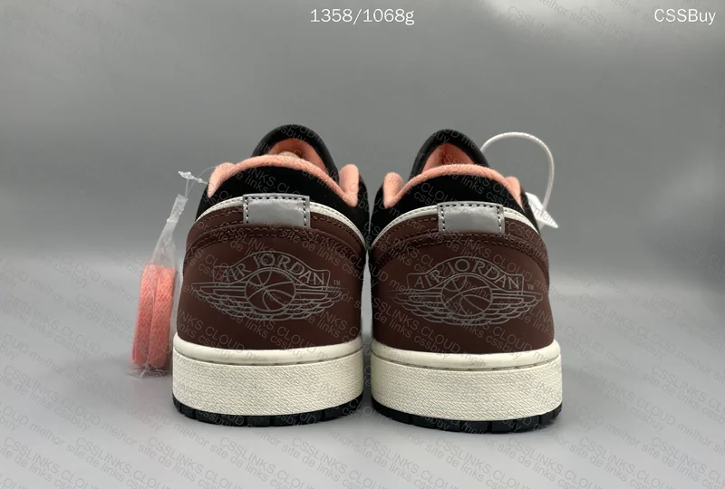 Jordan 1 Low Mocha DT 5