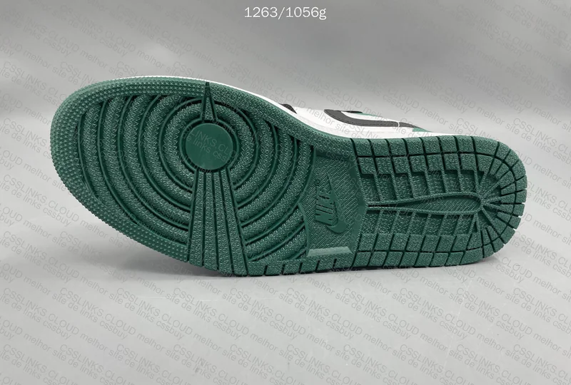 jordan 1 low mystic green 6