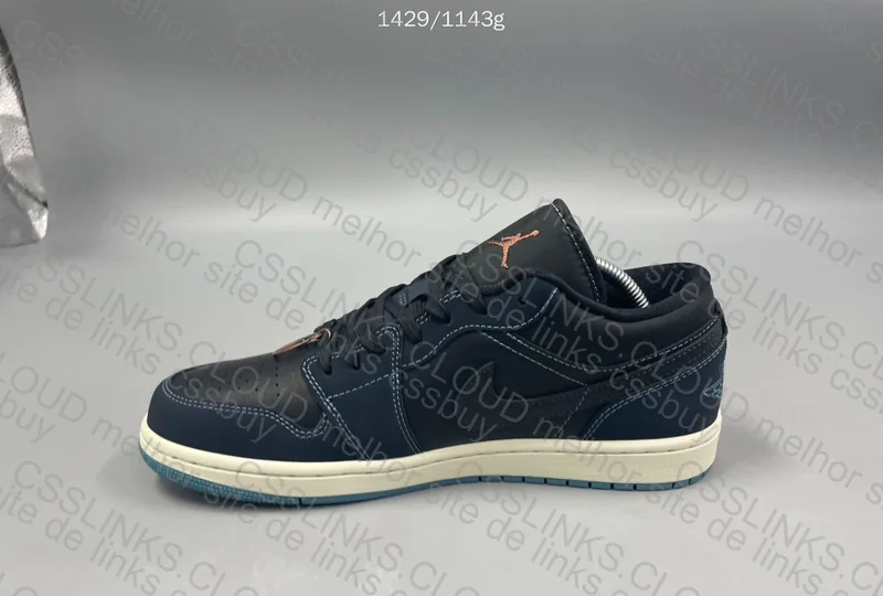 Jordan 1 Low Obsidian Dark 4