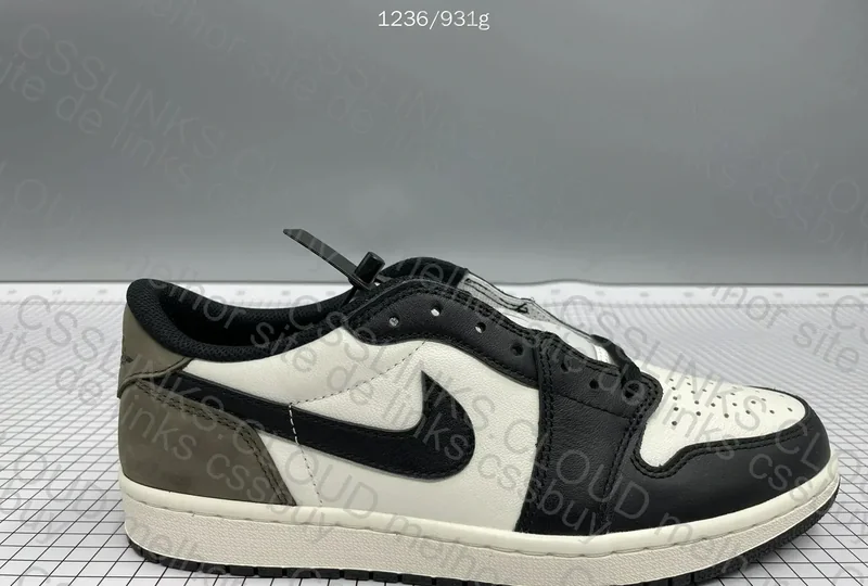 Jordan 1 Low OG Mocha 4