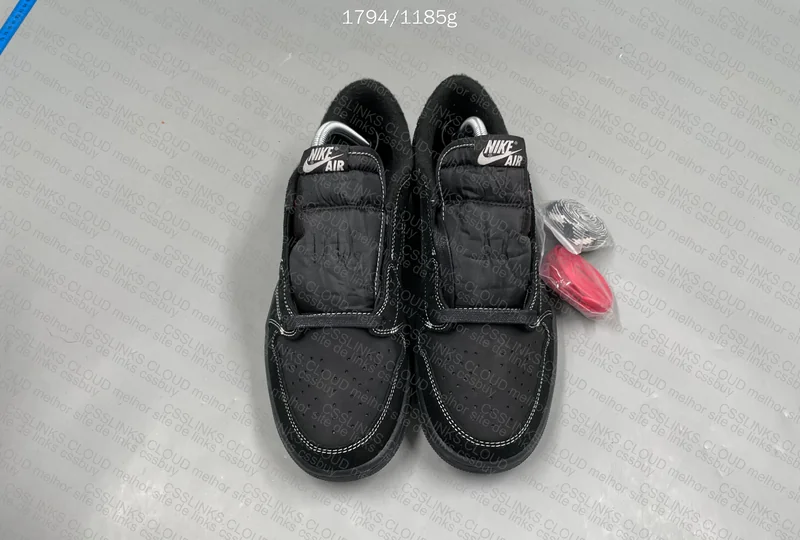 Jordan 1 Low OG Travis Scott Black Phantom 3