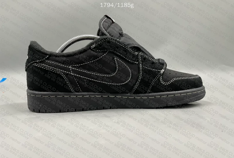Jordan 1 Low OG Travis Scott Black Phantom 6