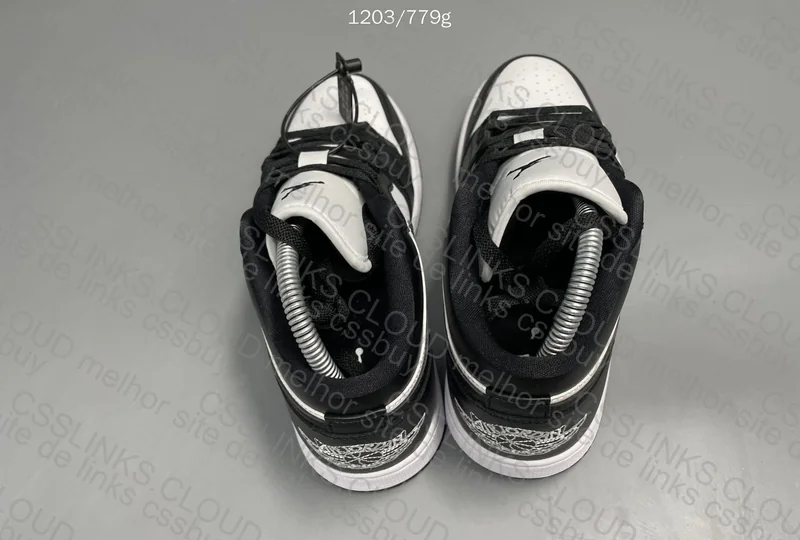 Jordan 1 Low OVO 10