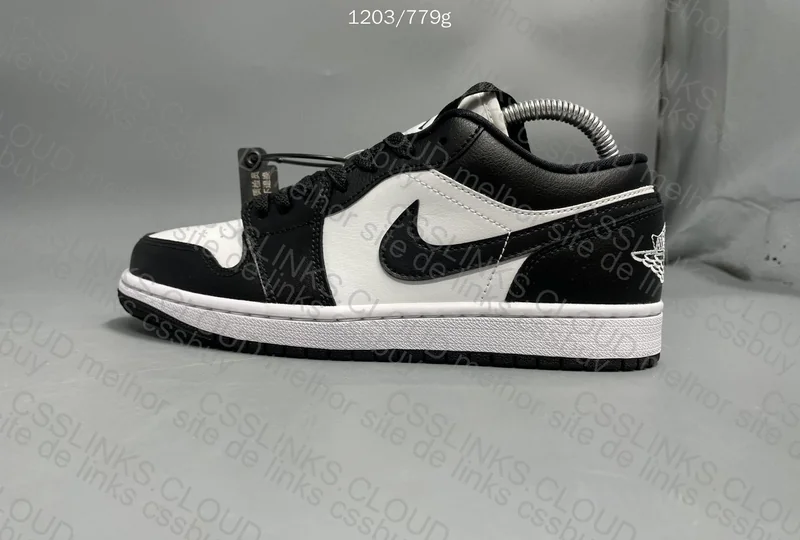 Jordan 1 Low OVO 7
