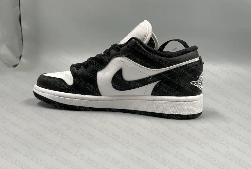 Jordan 1 Low Panda 2