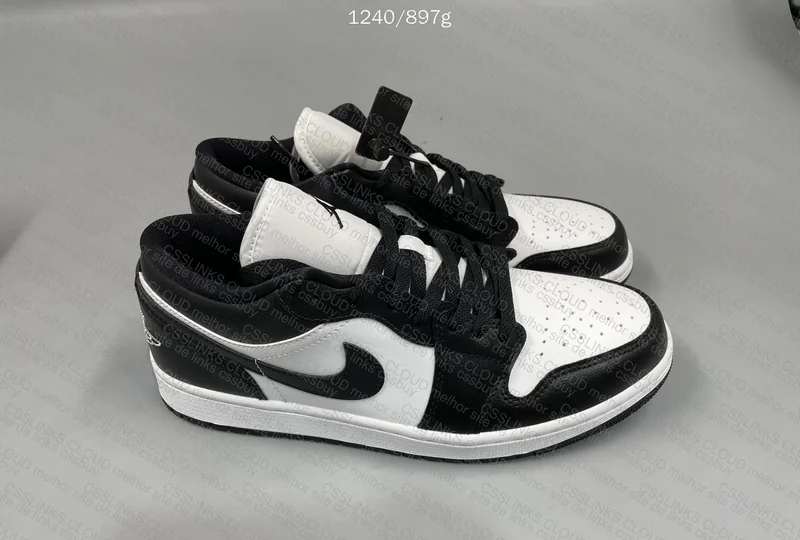 Jordan 1 Low Panda