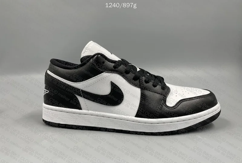 Jordan 1 Low Panda 4