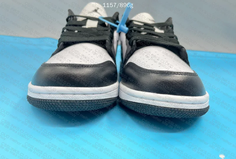Jordan 1 Low Panda 2