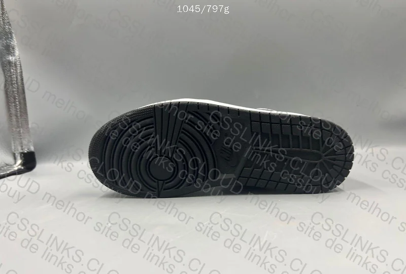 Jordan 1 Low Panda 190y 5