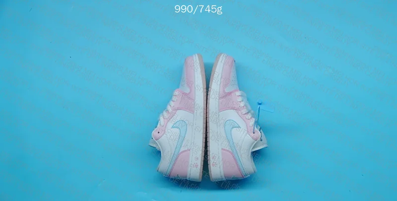 Jordan 1 Low Paw Print