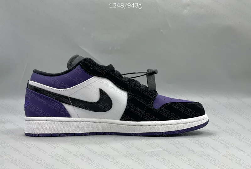 Jordan 1 low purple 4