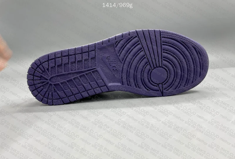 JORDAN 1 LOW PURPLE 4