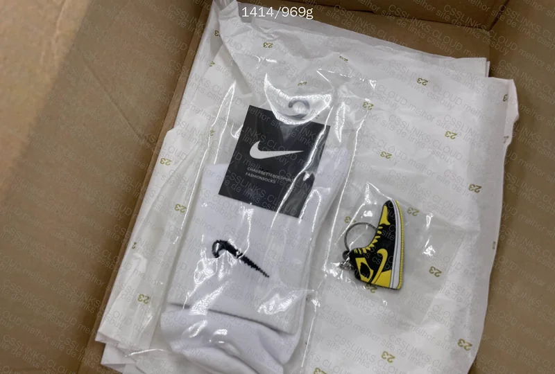 JORDAN 1 LOW PURPLE 8