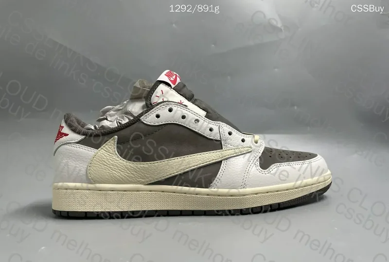 Jordan 1 Low Reverse Mocha 5