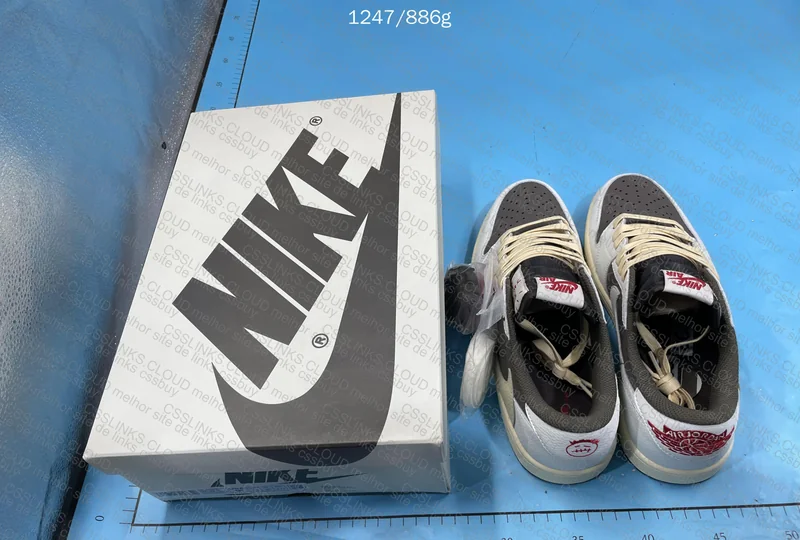 jordan 1 low reverse mocha