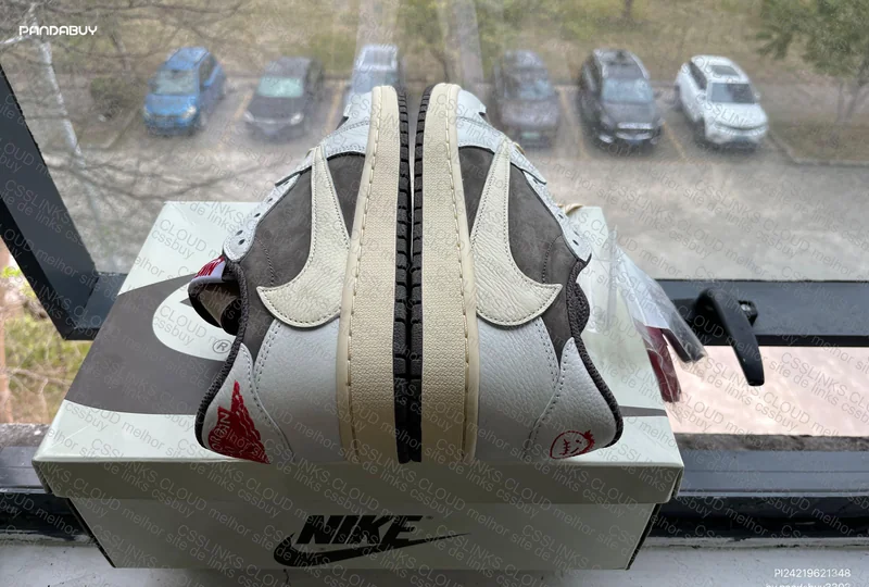 jordan 1 low reverse mocha update