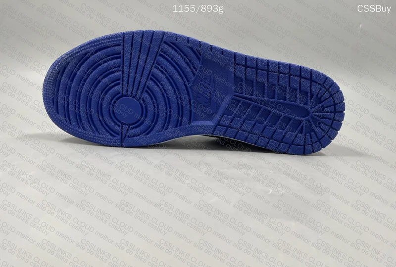 Jordan 1 low royal toe 10