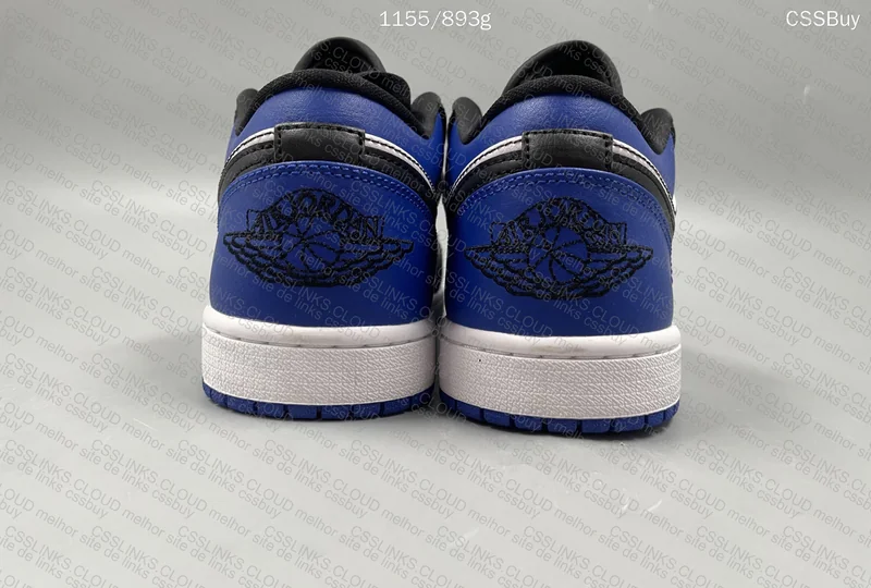 Jordan 1 low royal toe 3