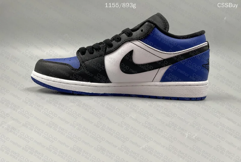 Jordan 1 low royal toe 5