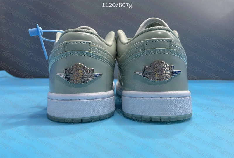 Jordan 1 low se 3