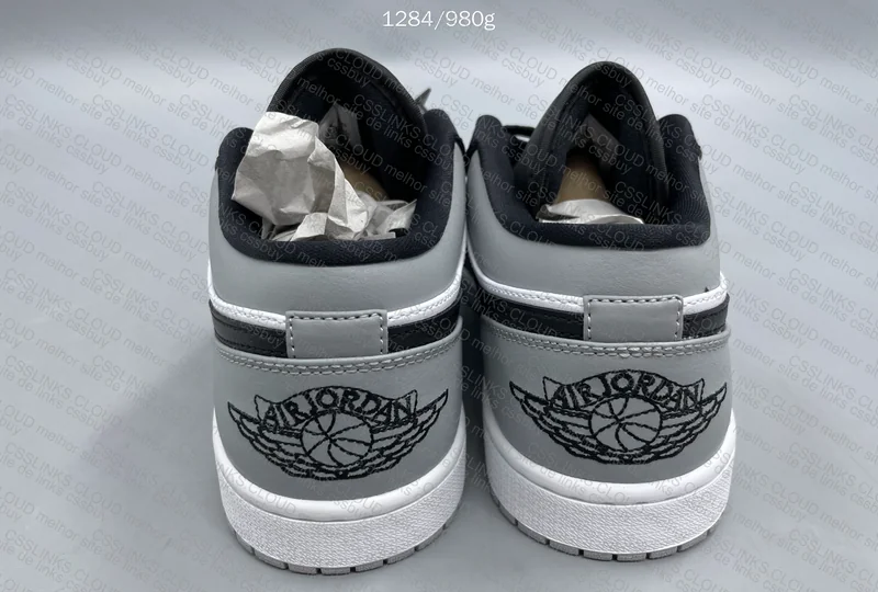 Jordan 1 Low Shadow 3
