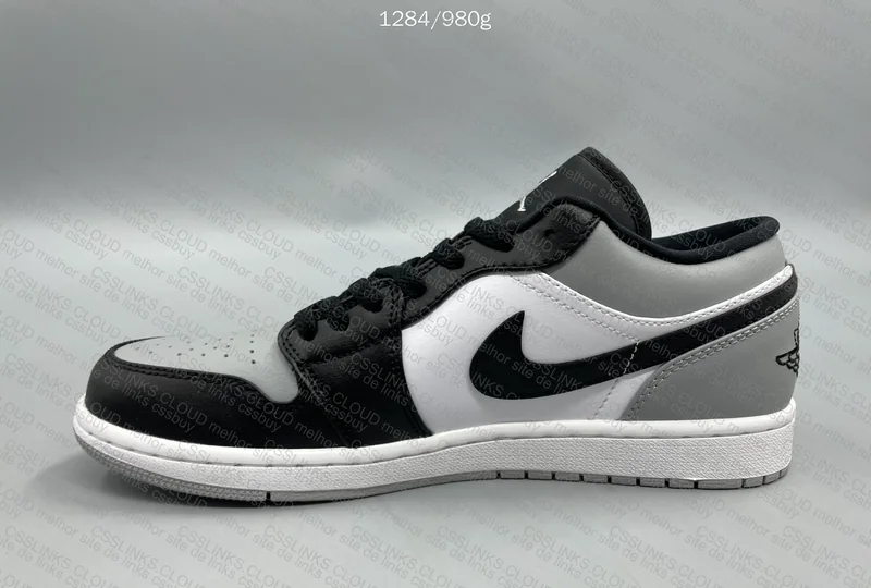 Jordan 1 Low Shadow 6