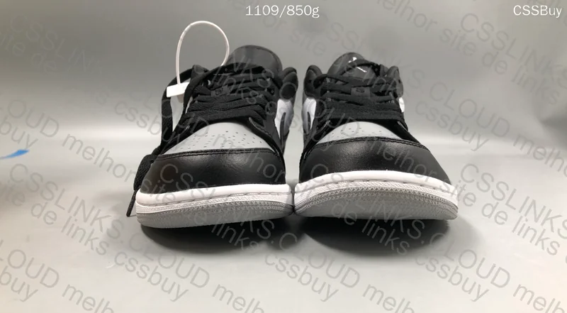 Jordan 1 low shadow toe 6