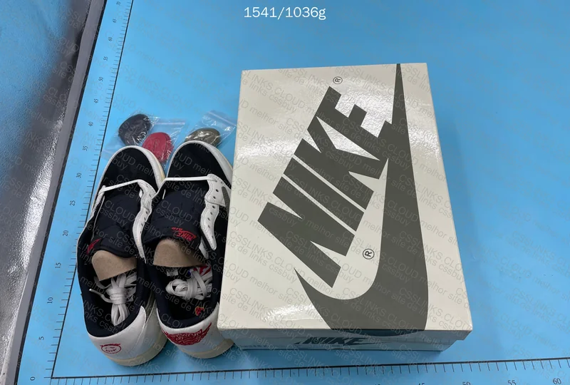 Jordan 1 Low Travis (Ajuda) 9