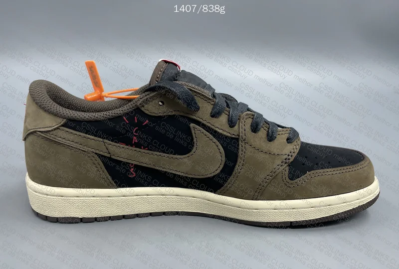 Jordan 1 low travis scott dark mocha 6