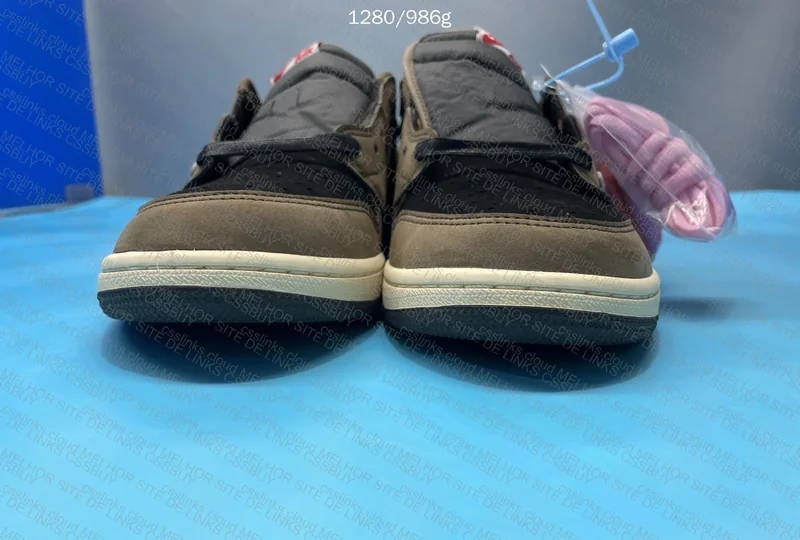 Jordan 1 Low Travis Scott Reverse Mocha 110¥ 4