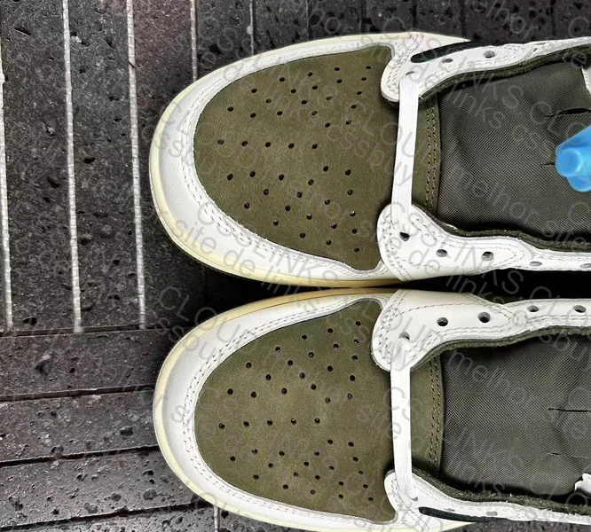 Jordan 1 Low Travis Scott Medium Olive 10
