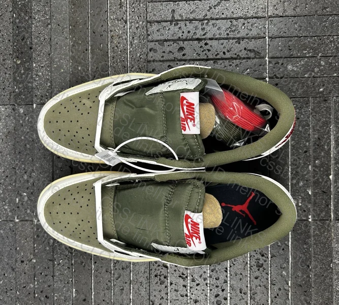 Jordan 1 Low Travis Scott Medium Olive