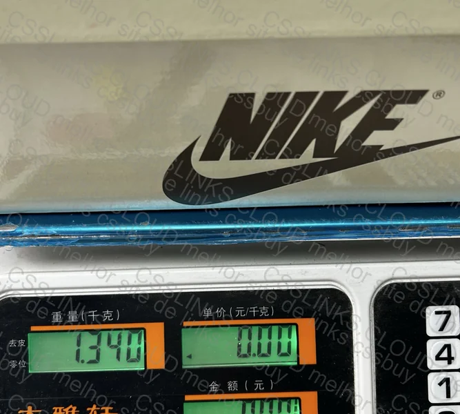 Jordan 1 Low Travis Scott Medium Olive 8